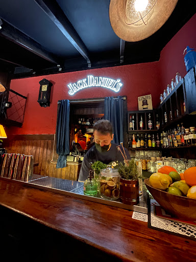 Renard Cocktail Club