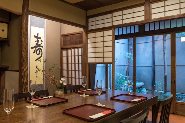 Tsujihana