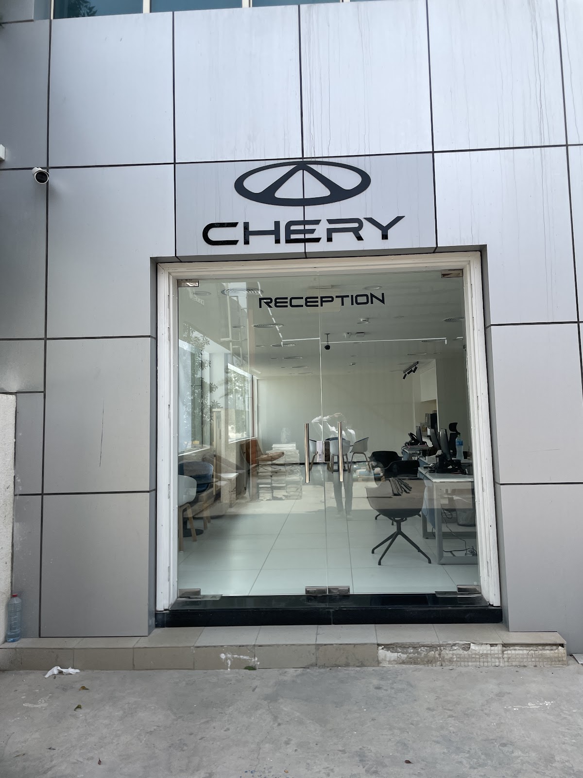 مركز خدمات سيارات زيكر فرع ابوظبي - صورة 3