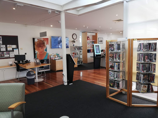 Kincumber Library - Thumbnail