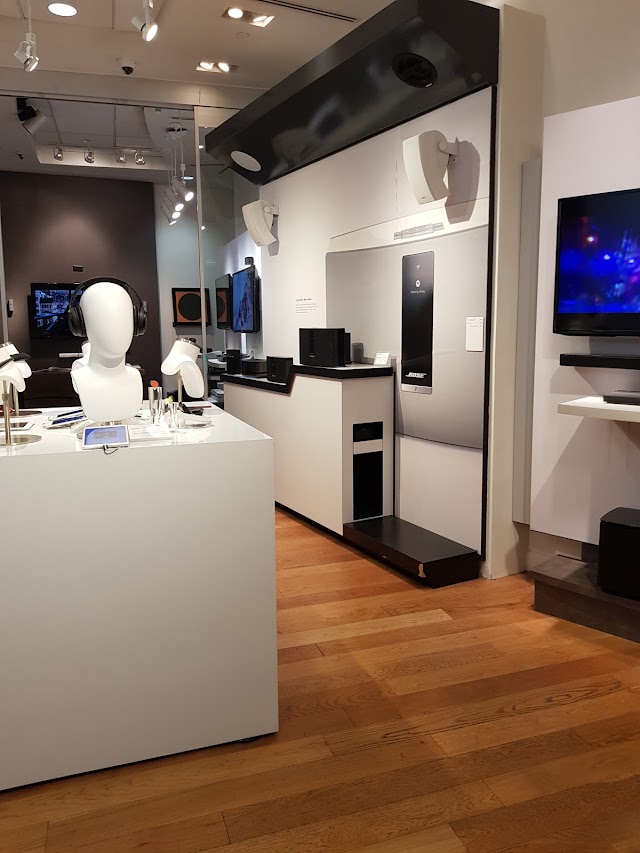 Bose Showcase Store