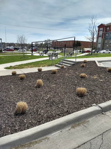 Gibbs Plaza - Thumbnail