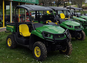 Photo n°7 de GRIFFON MOTOCULTURE - ECOLE VALENTIN - HUSQVARNA-STIHL - JOHN DEERE à École-Valentin (Atelier de réparation de tracteurs)