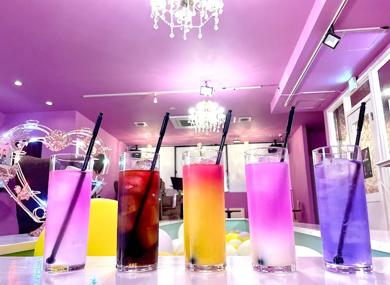 エンターテインメントコンカフェ CARA