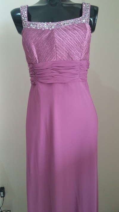 Photos of Elegancia Alquiler de Trajes