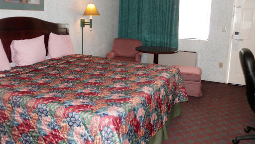 Magnuson Hotel Fowlerville - Thumbnail
