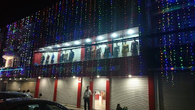 Photos of Ratna Emporium