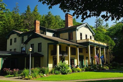 Photos of Glen Iris Inn
