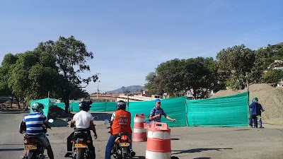 Photos of Aguas Kpital, Entrada Planta del portico