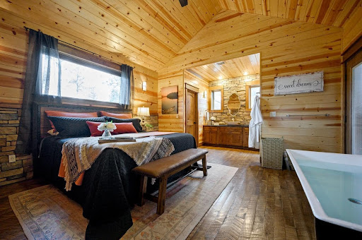Bear Mountain Lodging, LLC - Thumbnail