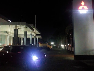 Photos of Mitsubishi PT. Suka Fajar. (Marketing : Agung Aldino)