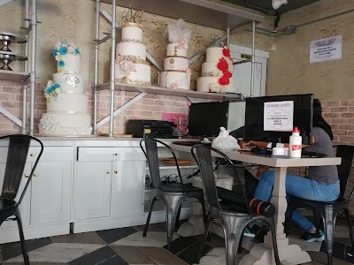 Photos of Fifa confectioner Sudejer