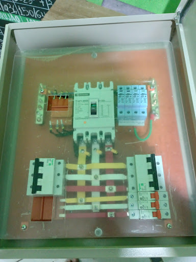 JD Quadros&Servç. Elétricos em GERAL