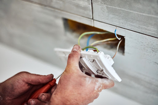 L&E Electrical Gallery - United States