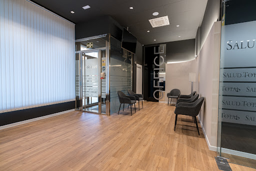 Clínica Dental Salud Total