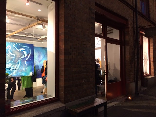 Anohaao Gallery