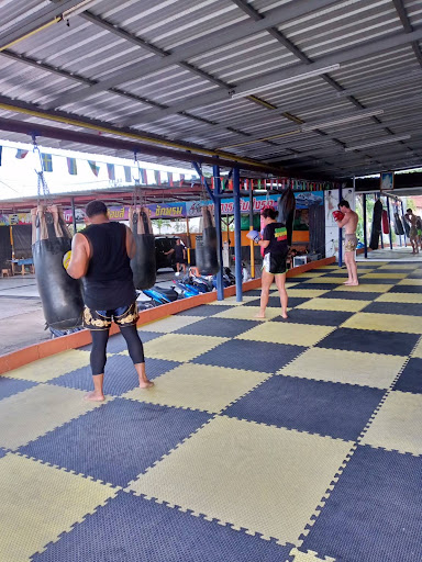 K Plus MuayThai Chaiya Gym
