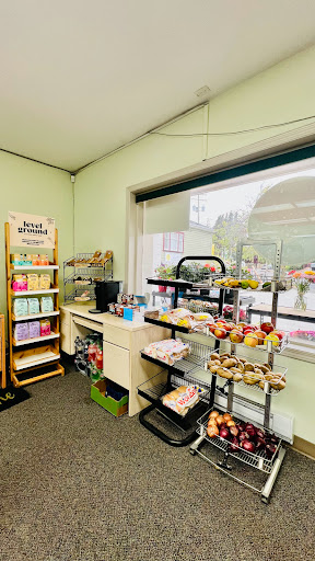 Sunset market and floral Gallery - Canada