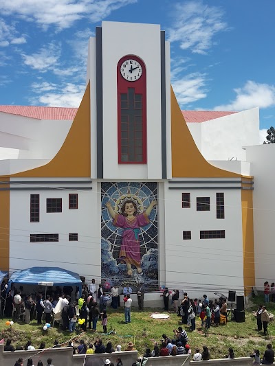 Photos of Church of the Divine Child
