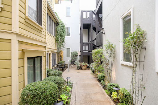 Portland Vacation Rentals - Thumbnail