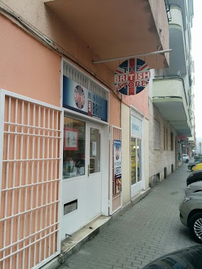 The British Store, Author: Károly Maruszki