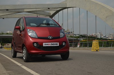 Photos of Nitol Motors Limited Showroom