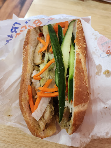 N.Tran Bakery - Visual