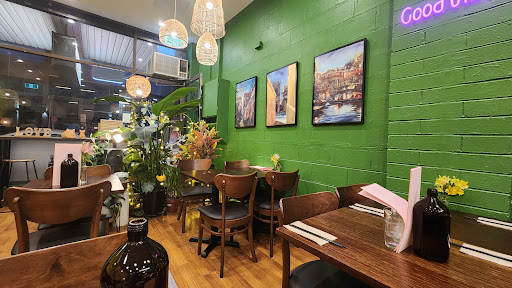 Dad Vietnamese Restaurant - Thumbnail