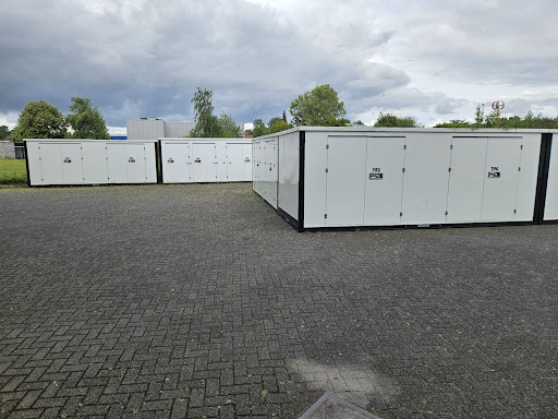 Storage Competitor - Visual