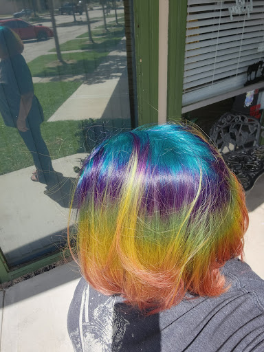 Shear Brilliance by Kelsey