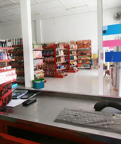 Photos of Red Market