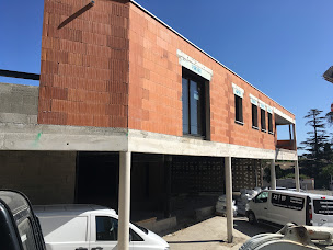 Photo n°5 de Realisations J.c.r. à Sauve (Entrepreneur spécialisé dans la démolition)