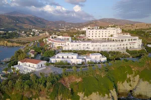 Peninsula Resort & Spa image