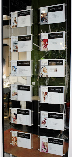 STUDIO: TATOO - DERMO - ESTHETIQUE - Tatoueur