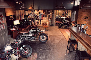 Photo n°3 de BAAK - Auto / Moto à Rillieux-la-Pape (Atelier de réparation pour motos)
