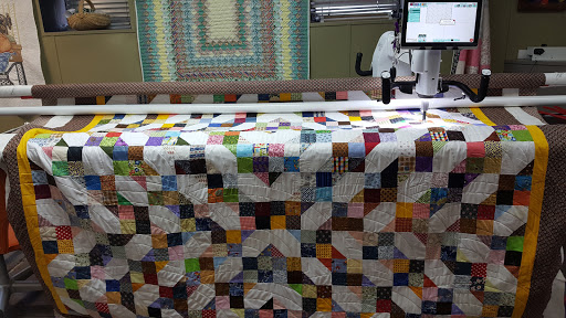 Handcart Quilts And Yarn Gallery - United States