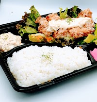 トライアングルキッチン&バー