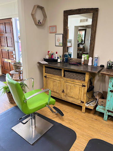 BeYouStudio23 Salon - Thumbnail