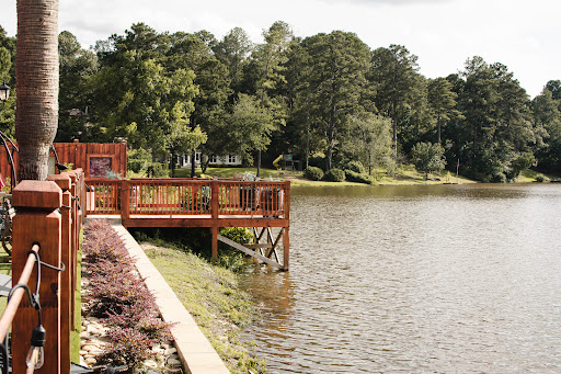 Pond Restaurant Gallery - United States