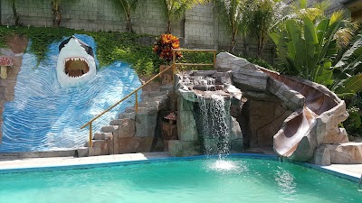 Photos of Aqua Bamb&uacute;