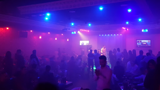 cabaret fakhama