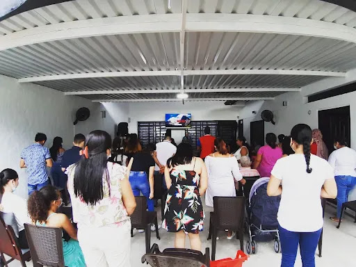 IGLESIA CRISTIANA ROCA SÓLIDA