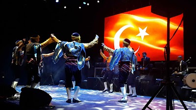 Ahlat Stadı