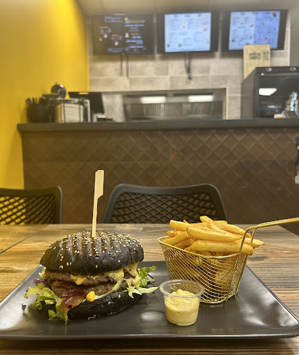 Photo 2 - Dadas Food