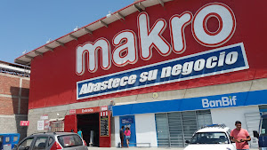 Makro 9