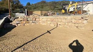 Photo n°2 de K.D.V.T.P - Terrassement à Valensole (Fournisseur de terre végétale)