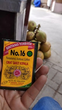 Es Kelapa Muda Bang Edi, Author: sri hastuti sri