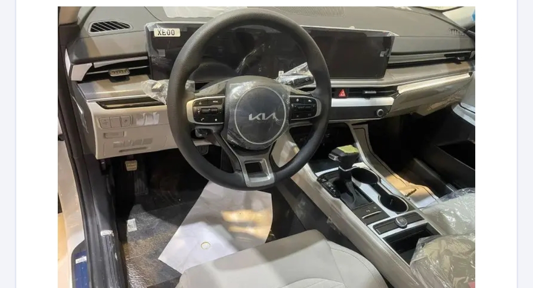 معرض أحمد العيسي للسيارات - صورة 2