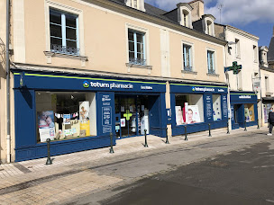 Photo n°3 de Pharmacie Les Halles à Château-Gontier-sur-Mayenne (Magasin de vitamines et compléments alimentaires)