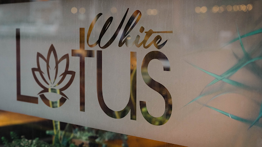 White Lotus - Bothell - Visual